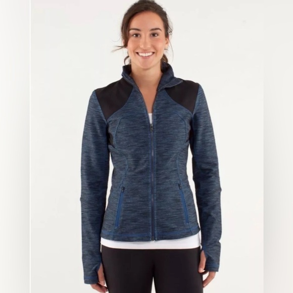 LULULEMON FORME JACKET IN SLUB DENIM BLUE/BLACK - Picture 1 of 16
